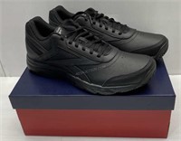 Sz 9 Men's Reebok Shoes - NEW $80