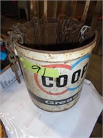 Co-op bucket w/ misc chains