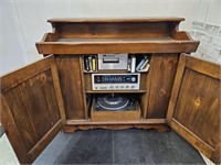 Vintage Magnavox  Radio 8 Track Stereo WORKS!
