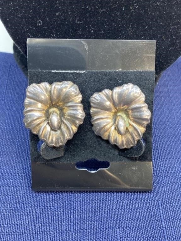 Sterling silver clip earrings, hibiscus flowers