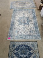 3 rugs: 2'x3' / 4'x6' / 3'x5'