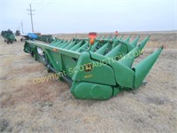 JD 612C 12row 30" corn head, field ready