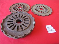 SET OF 6 IH CAST IRON PLANTER PLATES 1978A MED