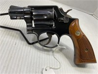 SMITH & WESSON MODEL 10-5 SIX SHOT REVOLVER WITH
