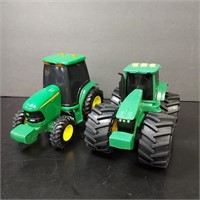 JOHN DEERE TOY TRACTORS