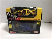 1/24 Die-cast Nascar Robin Buck & '55 Chevy Hot