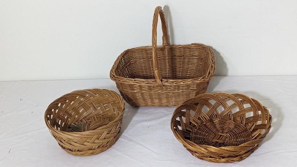 VINTAGE WICKER BASKETS