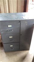 Metal Filing cabinet 3 drawers shelves