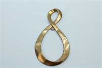 An Infinity Pendant