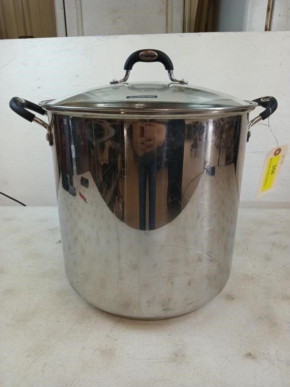 Travantina 22 quart stock pot with lid