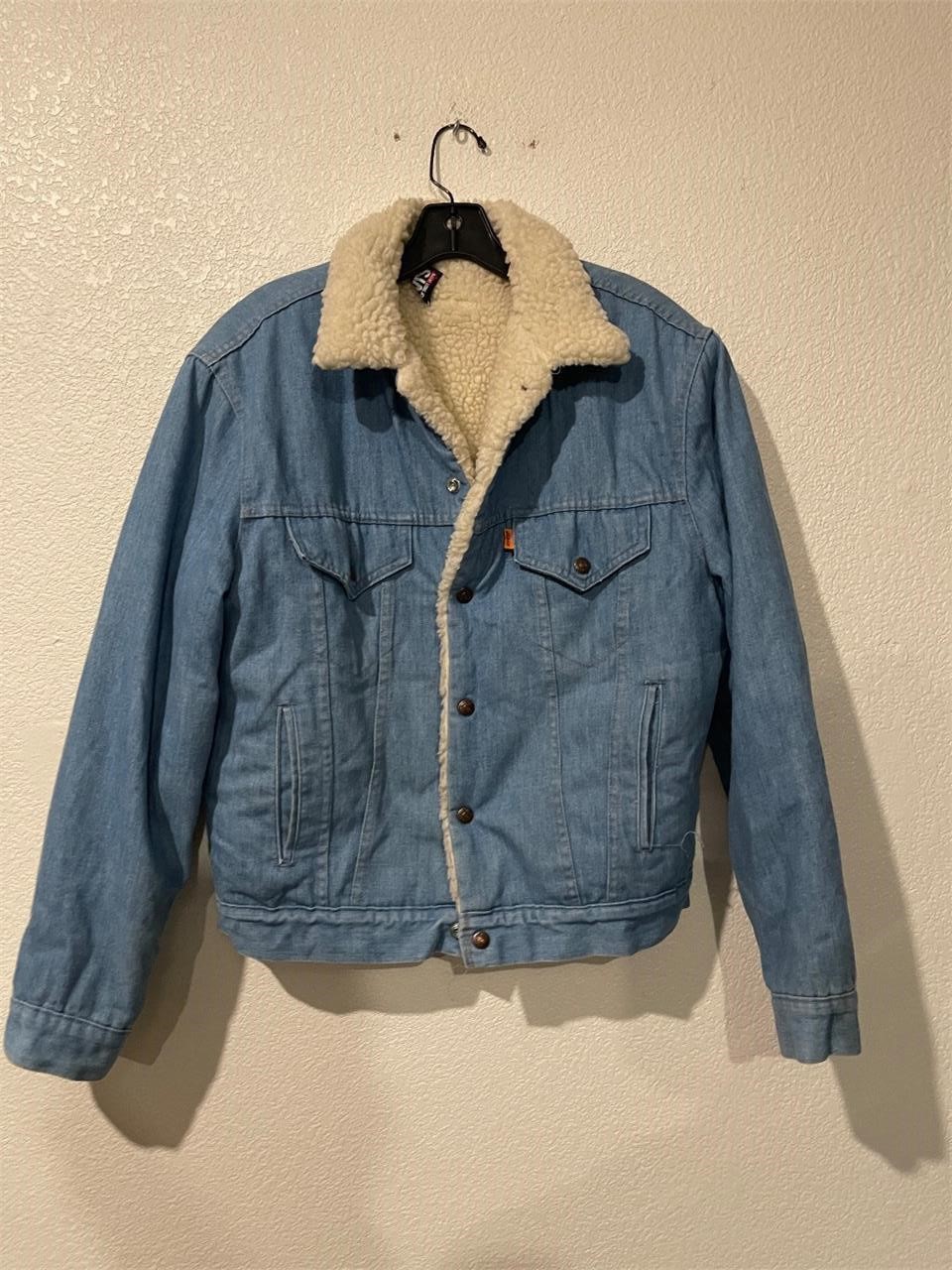 6/3/24 Vintage Clothing Auction