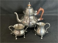 Williamsburg Pewter Teapot Cpffee pot Lot