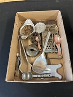 Vintage Kitchen  Lot