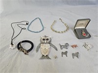 Assortment of Jewelry