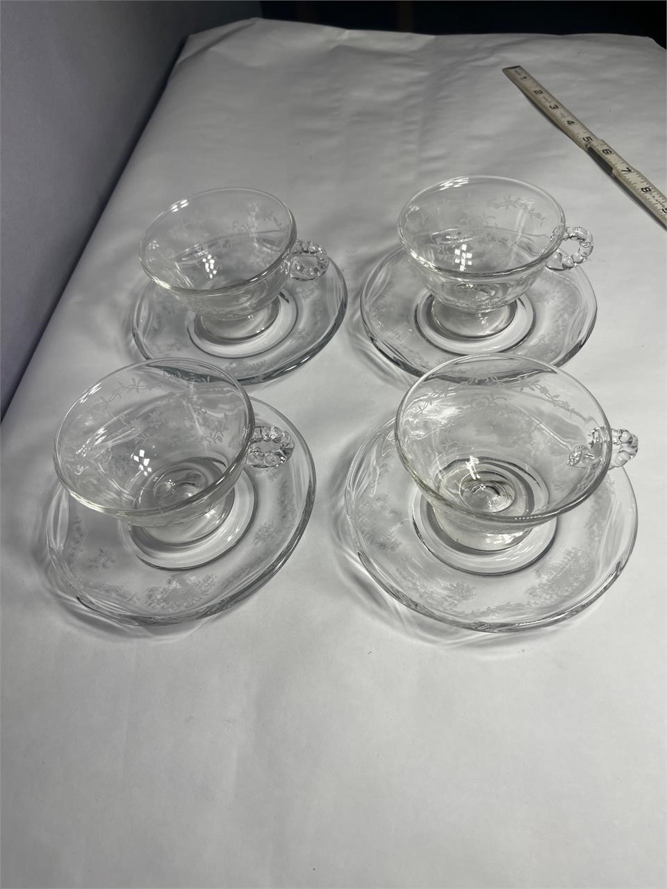 4 Mayfair cups/saucers