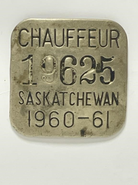 Vintage Saskatchewan Chauffeur Licence Pin Badge.