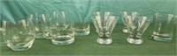 Bar glasses, glasses with handles have R initial,
