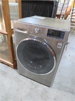 LIKE NEW LG DIRECT DRIVE COMBO WASHER & DRYER