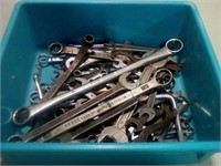 Lot of miscellaneous wrenches