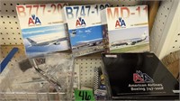 4 American Airlines Diecast Plane Models. Md-11,