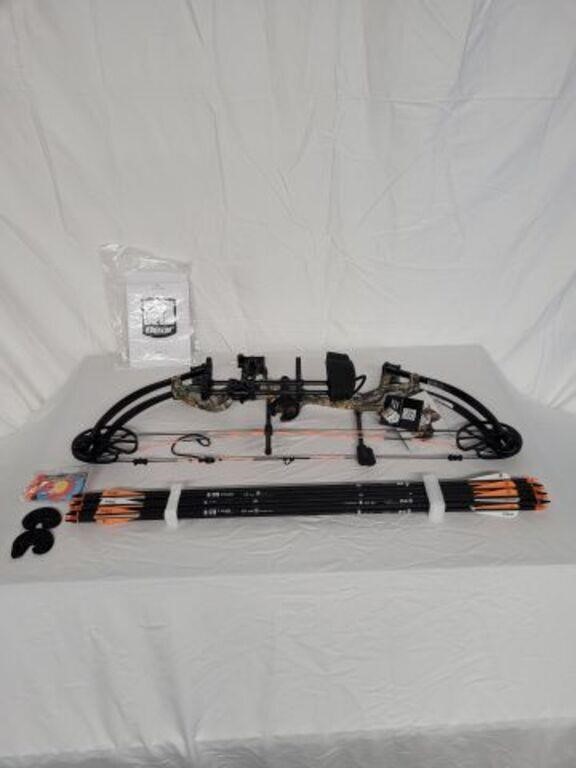 BEAR CRUZER G2 COMPOUND BOW NEW WITH FLAMEAU CASE