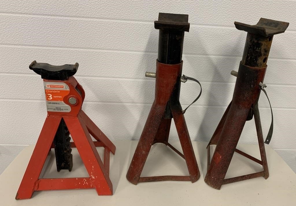 3 Jack Stands (NO SHIPPING)