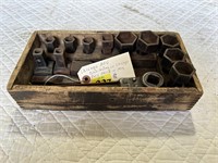 Chicago Distributing Socket Set W/Wrench