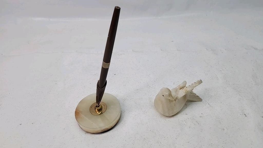 Marble penholder and dove