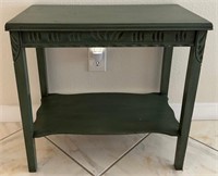 J - SIDE / ACCENT TABLE 23X24" (K45 1)