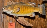 Small mouth mount 17-1/2" w x 12" t x 10" d