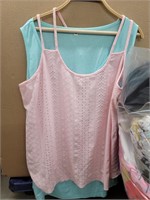 2 pieces size XL  Pink over blue tank