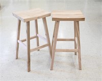 PAIR OF WORMY MAPLE BAR STOOLS