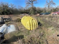 Large poly water tank no lid