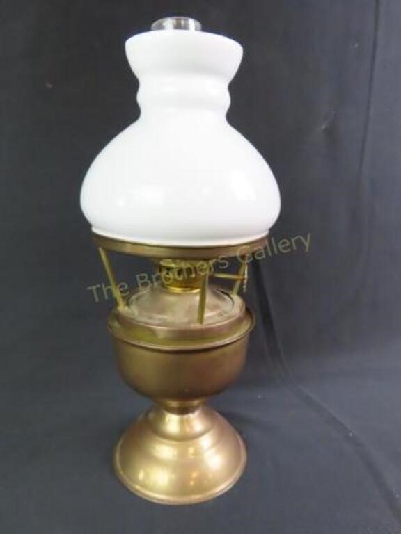 Miniature Oil Lamp w/Mild Glass Shade & Glass