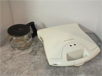 PROCTOR-SILEX WAFFLE MAKER & COFFEE POT