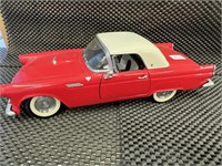 Road Tough 1956 Ford Thunderbird 1:18 scale