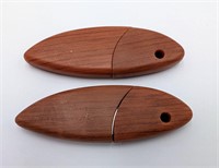 Small Knives in Oval Sheaths