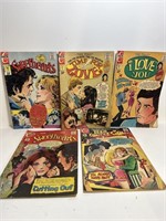 Vintage lot of 5 comics Secret Romance Love story
