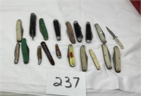 18 vintage pocket knives