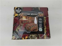 The Woods Red Camouflage Queen Size Sheet Set