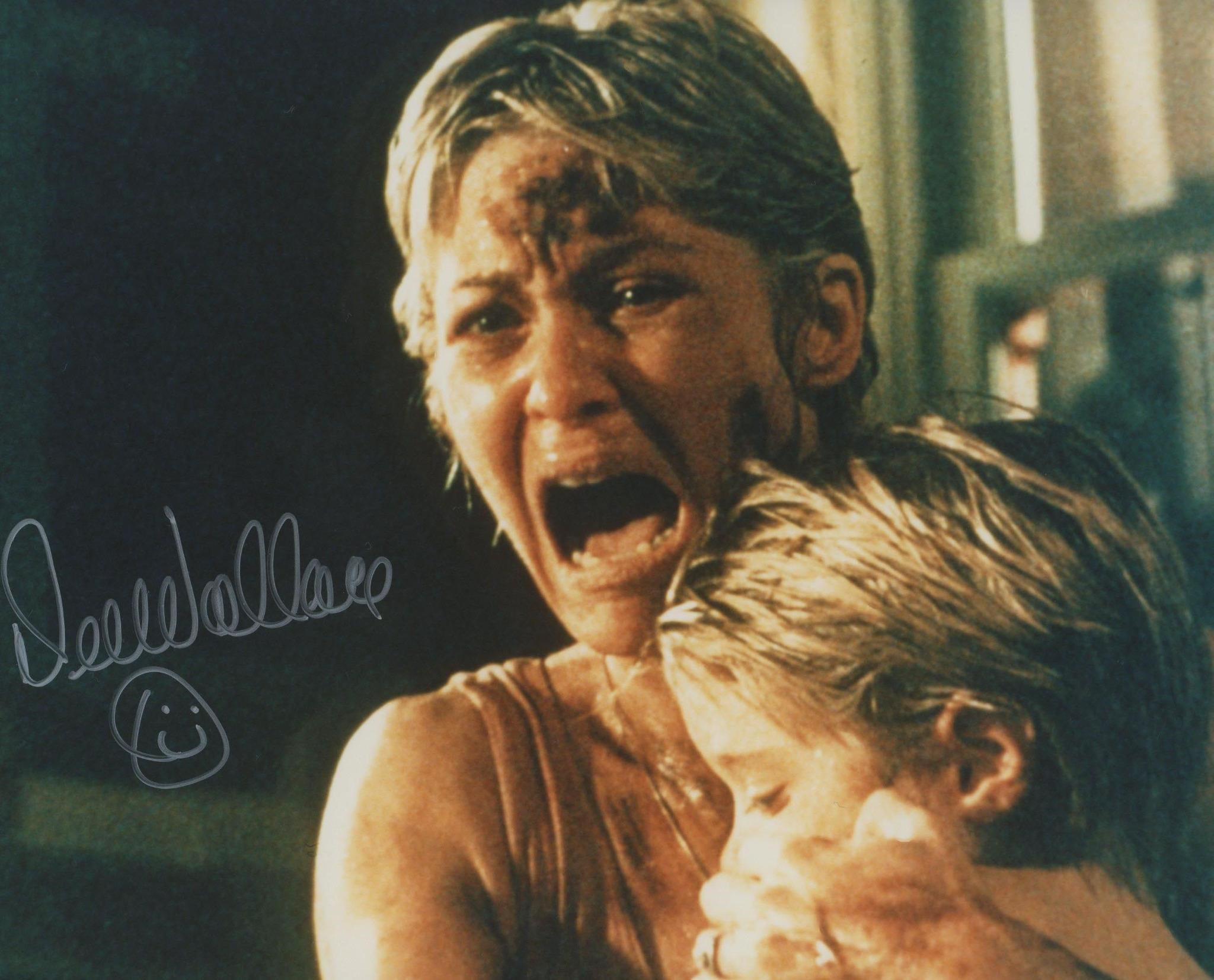 Dee Wallace signed "ET" movie photo