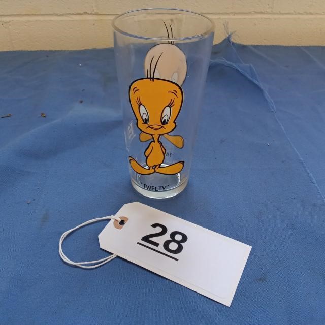 Tweety Cartoon Glass