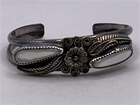 NATIVE AMERICAN STERLING SILVER/MOP CUFF BRACELET