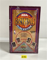 Vtg ‘92-‘92 NBA Unopened Box Collectible Cards