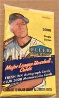2000 Fleet Tradiion Baseball Cards Pack