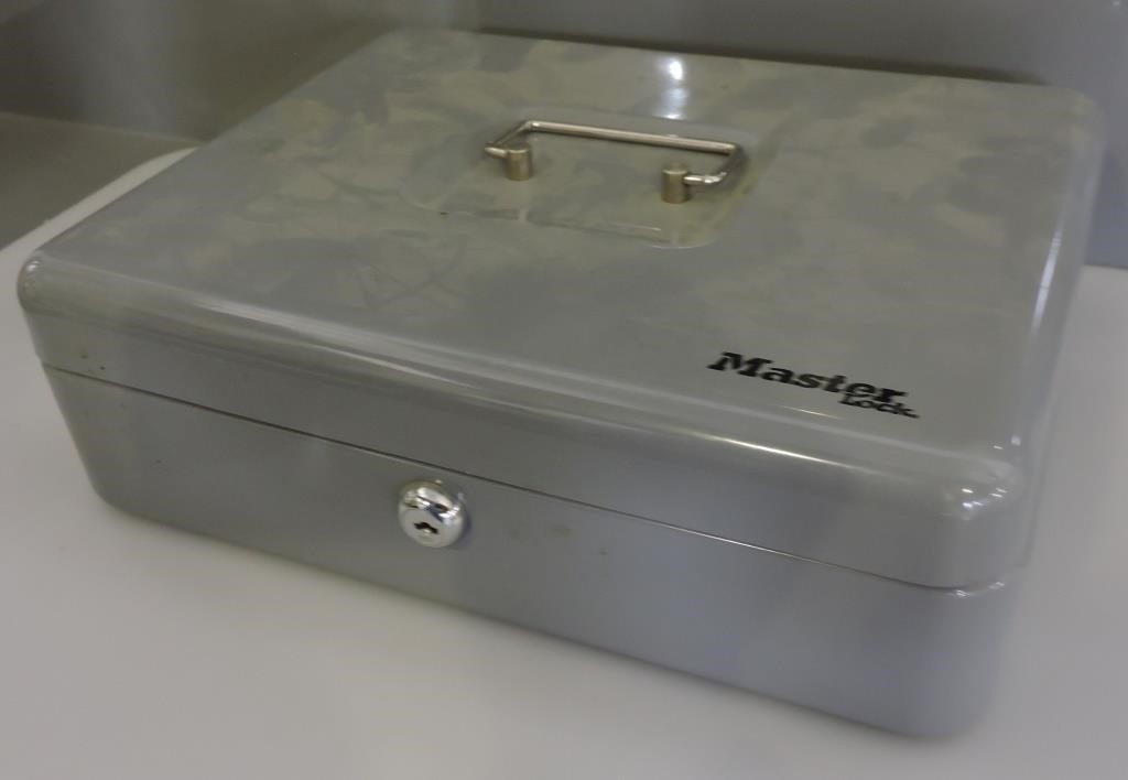 MASTER LOCK CASH BOX 12"X9.5"X4"T NO KEY