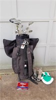 Men's Rigjt Handed Golf Clubs and Bag