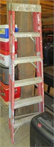 6' fiberglass extension ladder