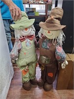 2 Decor Scarecrow Figures