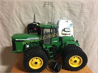 Large John Deere remote control 9620 tractor